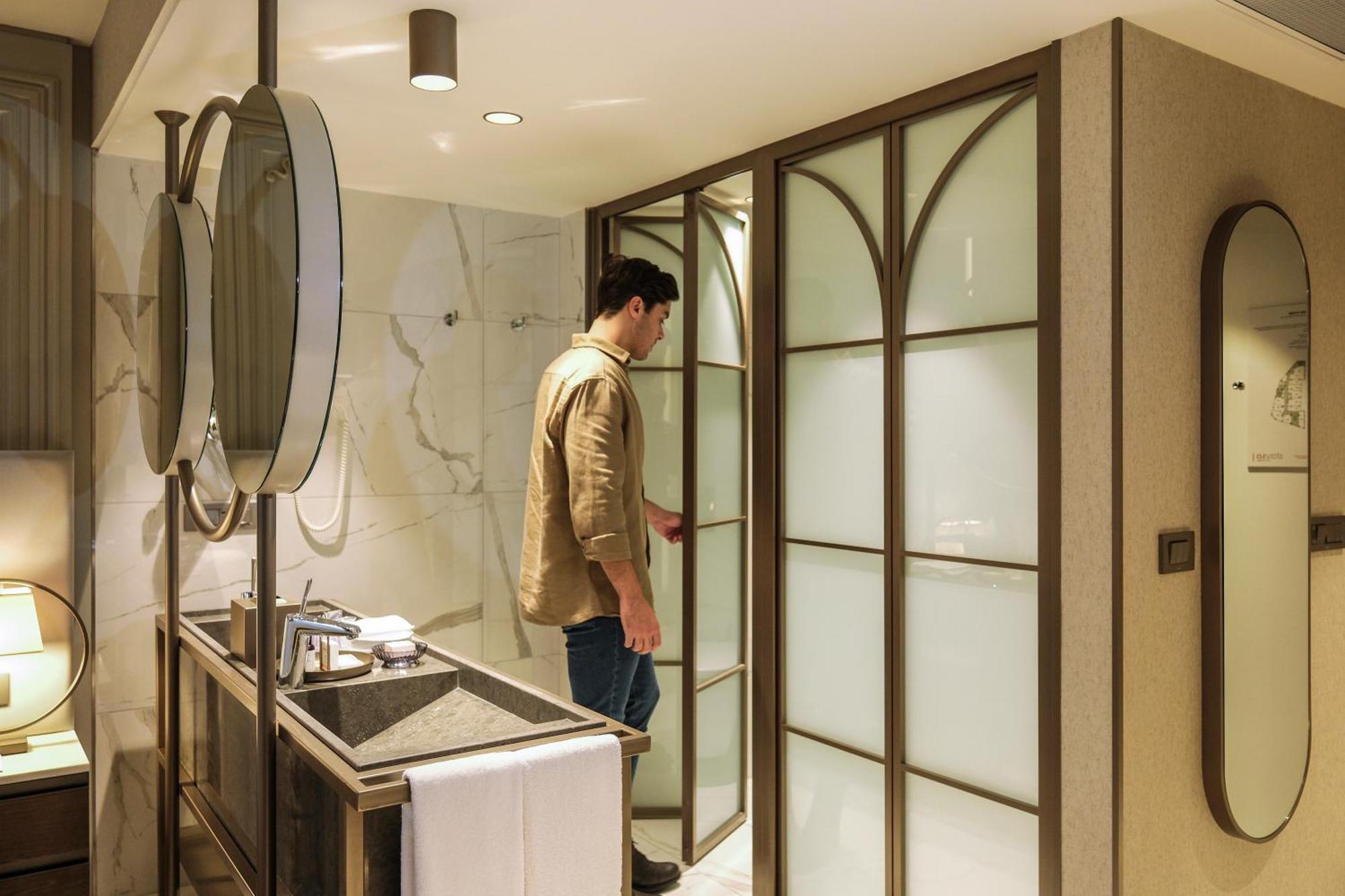 איסטמבול Stayso The House Hotel חדר תמונה A shower enclosure
